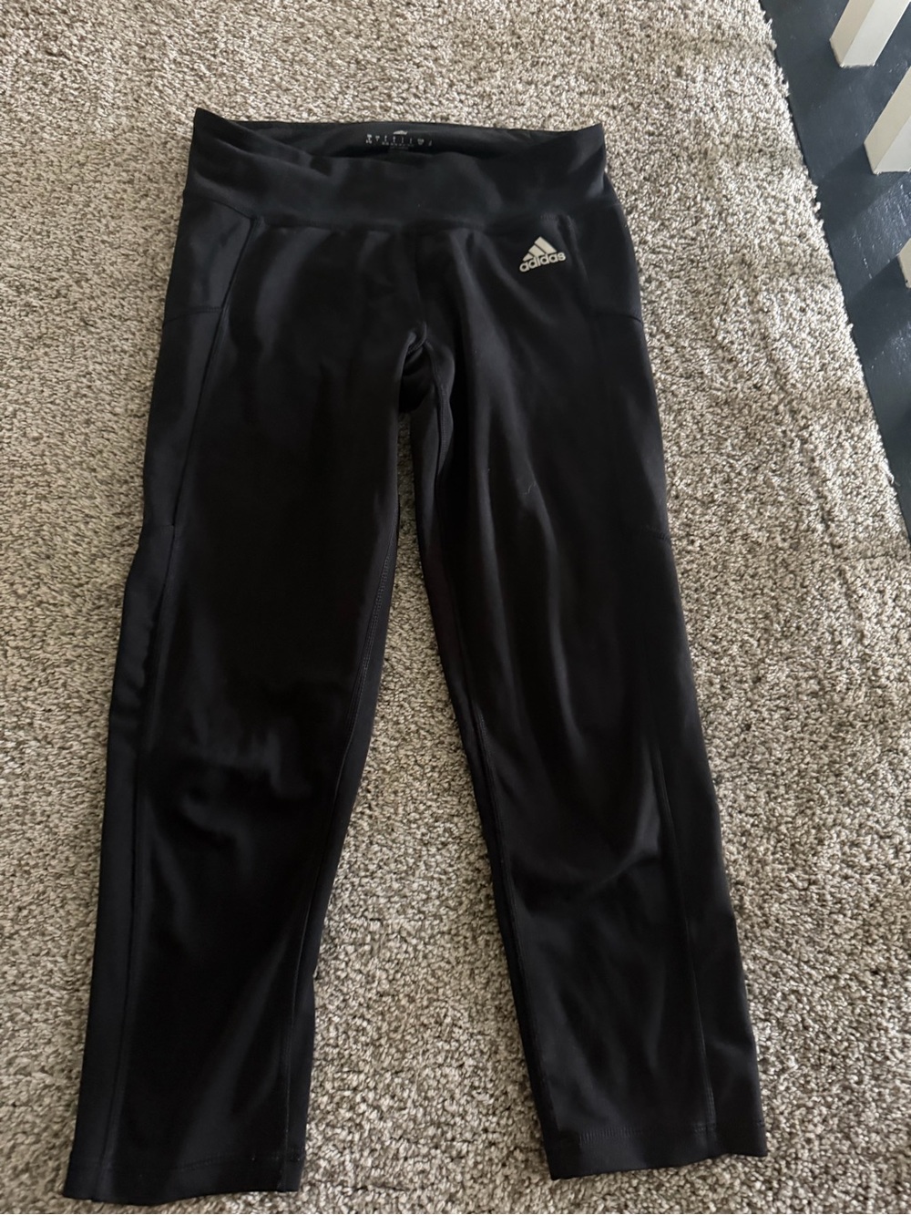 Adidas Climalite women ' Black Athletic Capri Leggings